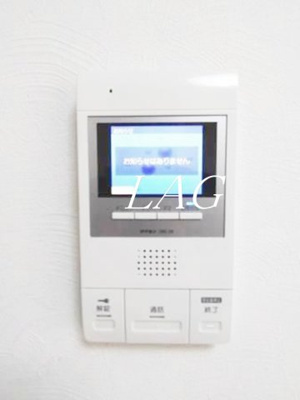 【セキュリティ】 | エスタシア三ノ輪 | モニター付きインターホンです。