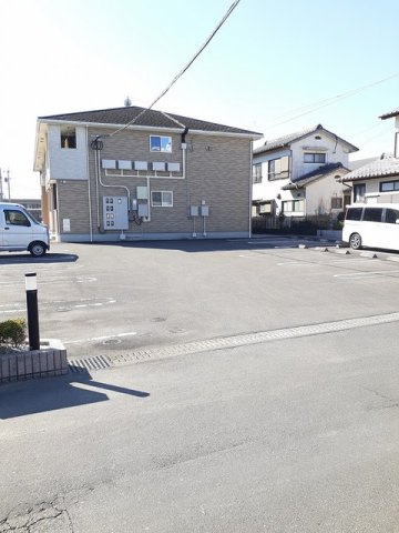 【駐車場】 | ヴィラ・フェリーチェ | 車をお持ちの方に嬉しい駐車場付きの物件です