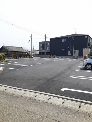 【駐車場】 | サンリット・ベゼル　Ⅰ | カースペースがあります