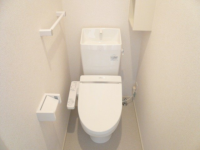 【トイレ】 | ヴィラポルト | トイレです