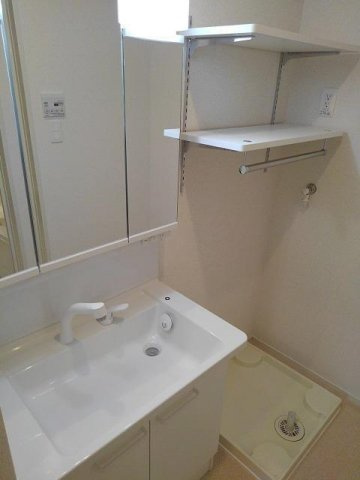 【洗面所】 | レジーナ・１０ | 使いやすい洗面所です