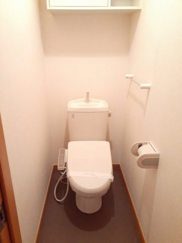 【トイレ】 | ボンシェーヌ | シンプルで使いやすいトイレです