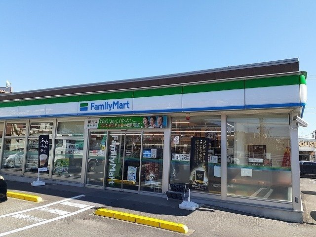 【周辺】 | ケースリー　Ⅴ | ファミリーマート清武加納店まで450m
