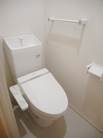 【トイレ】 | フランベル　Ｂ | シンプルで使いやすいトイレです
