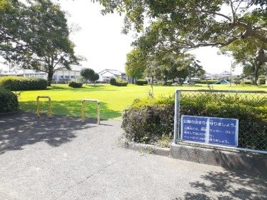 【周辺】 | フルーヴ | 下鶴児童公園まで1000m