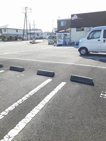 【駐車場】 | リトル・マーメード | 駐車場に車を止められます