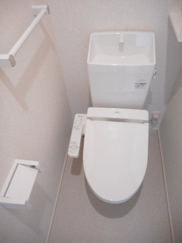 【トイレ】 | シュティル　Ａ | トイレもきれいです
