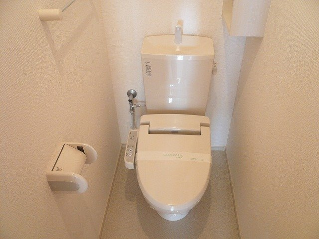 【トイレ】 | メゾン　ド　アダージョ　Ｃ | 清潔感のあるトイレです