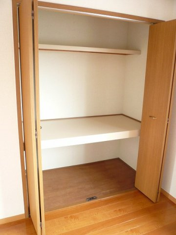 【収納】 | グリーンコート東館　Ａ | こまごまとしたものを収納できそうですね