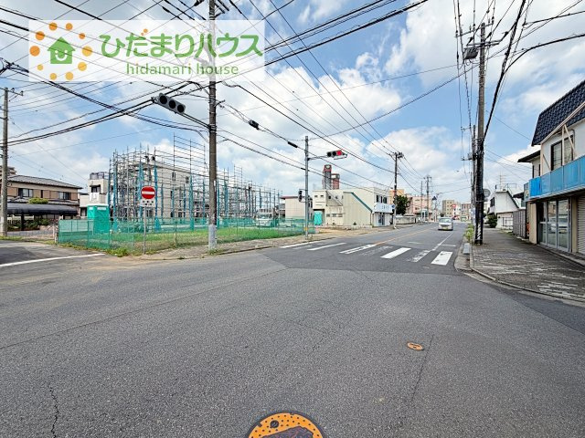 【前面道路含む現地写真】 | 土浦市中央2丁目01期　売地　4号地 | お近くの同仕様物件もご案内できます(*^^)v
お気軽にお問い合わせください☆