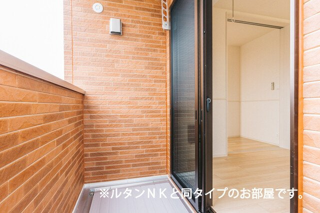 【バルコニー】 | ガーデンハウス　リーベ　Ⅰ | 落ち着いた時間を過ごせるバルコニーです