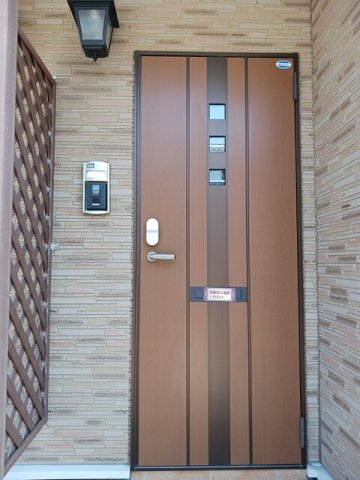 【玄関】 | フィオーレ・アール・ドゥエ | 毎日通る玄関はこちらです