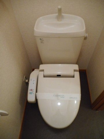 【トイレ】 | ヴィラ・エクセレントＡ | コンパクトで使いやすいトイレです