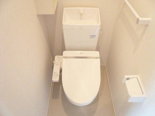 【トイレ】 | クラール　メゾン | 落ち着いた色調のトイレです