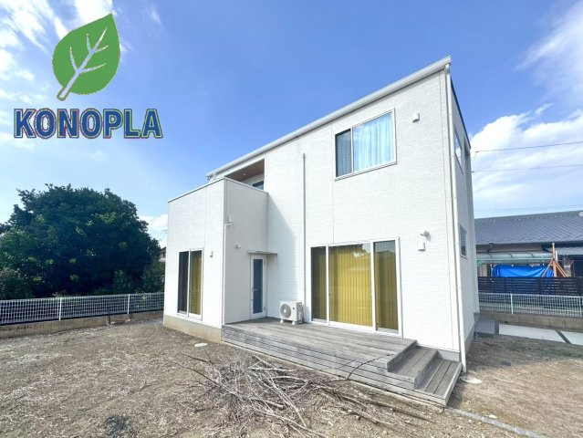 【中古戸建】邑楽郡大泉町大字寄木戸の外観|■外観｜周囲の景観に調和しつつもしっかりとした存在感を感じられる外観で、長く愛される住まいを演出します♪