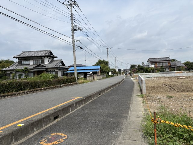 【前面道路含む現地写真】 | 本庄市児玉町児玉第13  クレイドルガーデン　新築戸建　全8棟　8号棟