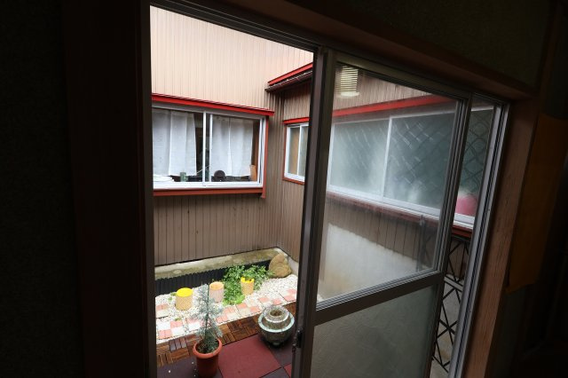 三島郡出雲崎町大字尼瀬岩舟町179番1　土地建物のその他
