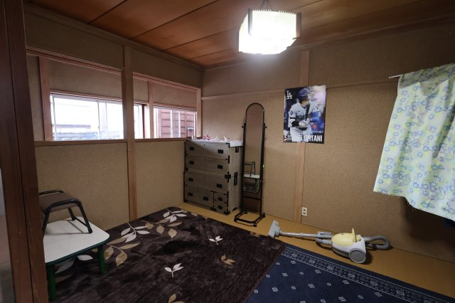 三島郡出雲崎町大字尼瀬岩舟町179番1　土地建物のその他