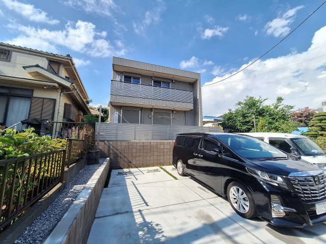 Ｊｉｒｏ．ｚ　ｏｎｅの駐車場