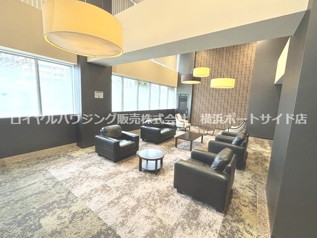 【ロビー】