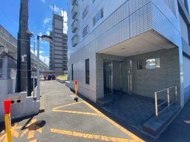  | ヴォルフスガルテン熊本南 B棟