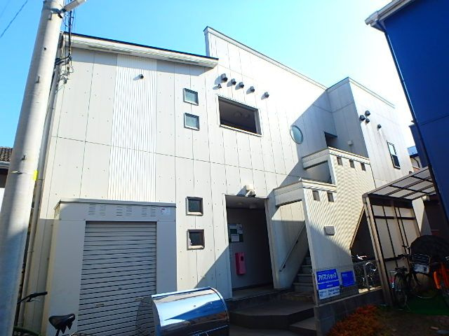 クレフラスト豊四季のエントランス