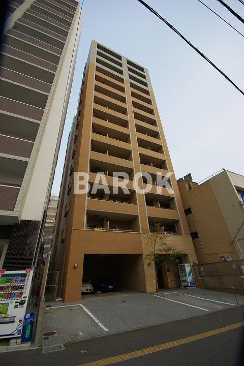 S-FORT福岡県庁前の外観