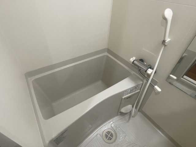 assicurato 西川原の浴室