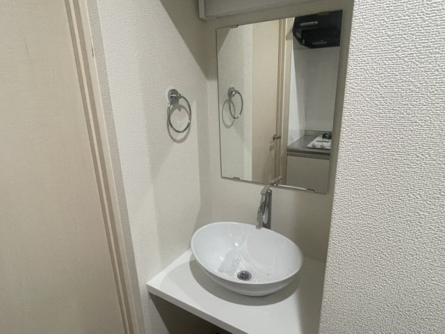 assicurato 西川原の洗面所