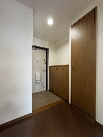 ダイアパレス岐阜早田【3階】　の玄関