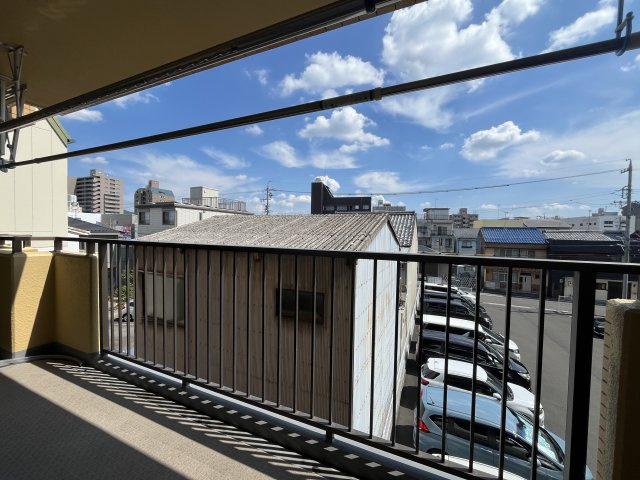 ダイアパレス岐阜早田【3階】　のバルコニー