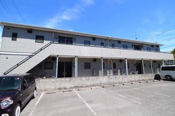 ララ松崎の駐車場