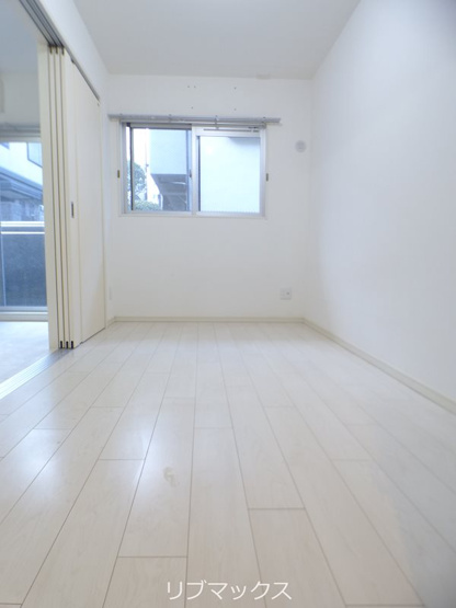 【寝室】エムズコート今津山中町