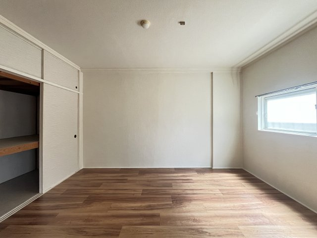 【寝室】 | 泰平コーポ