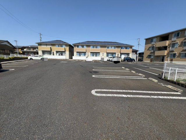 カーサ フェリーチェ　B棟の駐車場