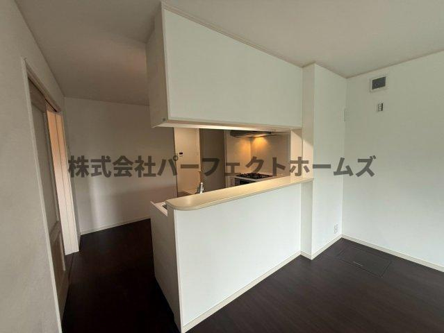 太秦緑ヶ丘戸建　賃貸のキッチン|キッチンでお料理をお楽しみください