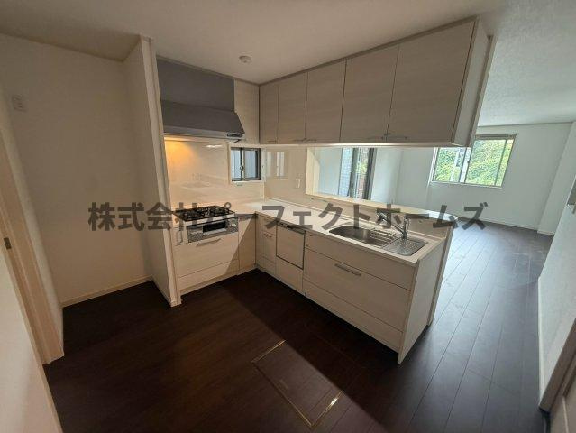 太秦緑ヶ丘戸建　賃貸のキッチン|使いやすいキッチンです