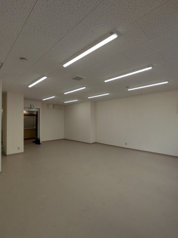ニュー上六ビルの内装