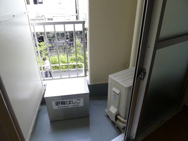 いつみハイツのバルコニー