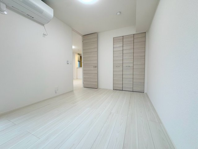 NIGAWA RESIDENCE Ⅱの洋室|スタンダードな洋室です