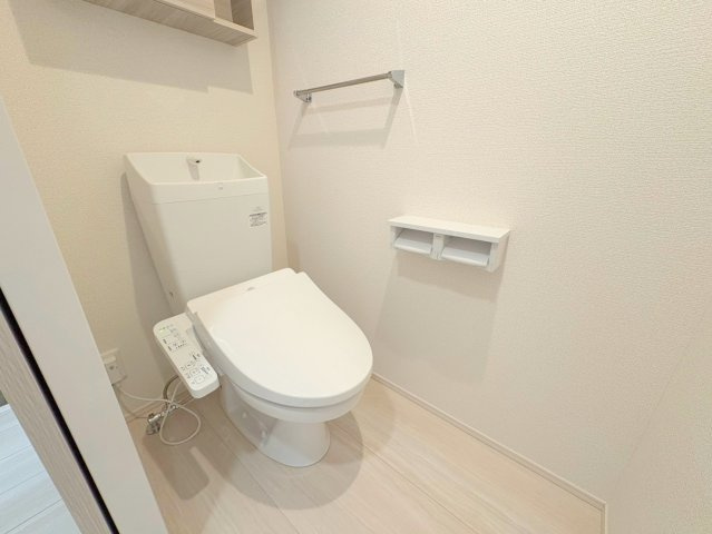 NIGAWA RESIDENCE Ⅱのトイレ|清潔感のあるトイレです