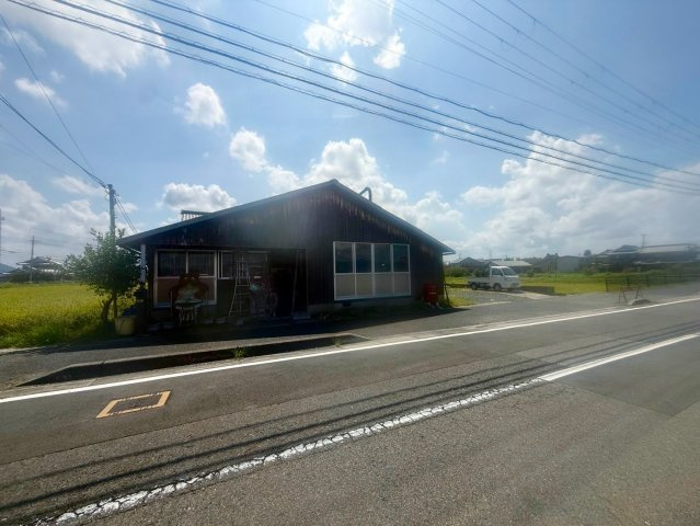 守山市三宅町　建築条件無し売土地の外観