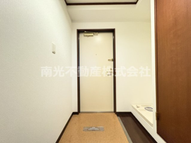 リュミエール　イーストの玄関