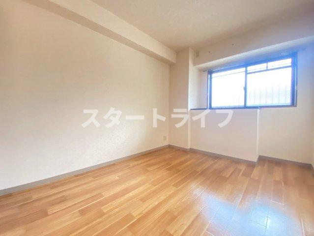 大阪市東淀川区淡路２丁目の賃貸マンションの寝室