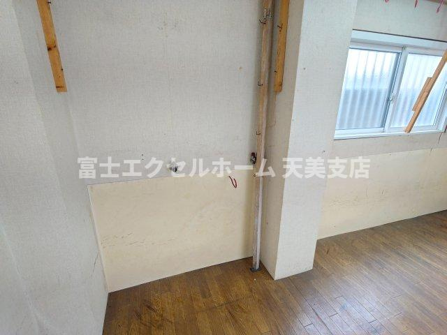 ファイブイズム針中野の内装
