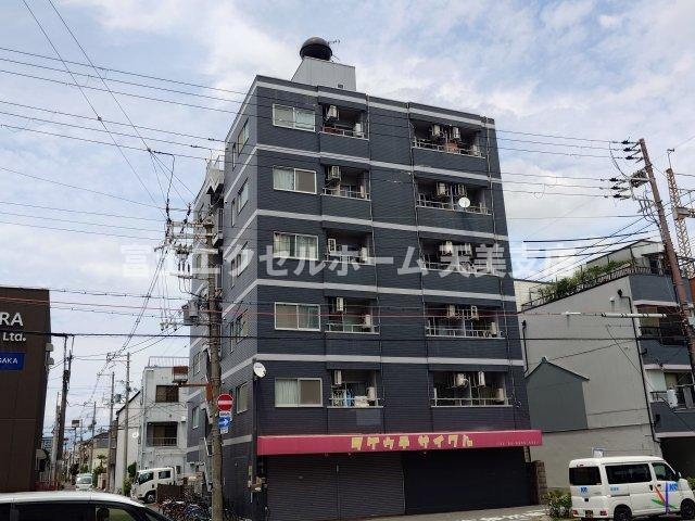ファイブイズム針中野の外観