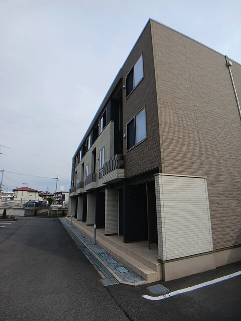 イーストアプローズ未来のエントランス