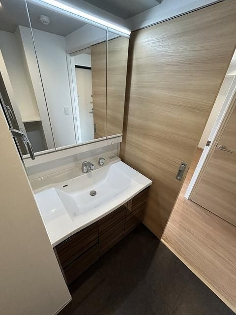 ＣｉｔｙＬｕｘ　Ｔｓｕｒｕｍｉの洗面所
