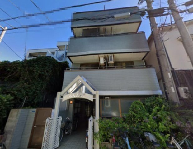 ガナスの外観