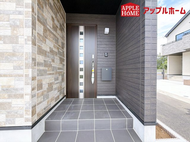 ハートフルタウン さいたま市北区奈良町42番の玄関|ぜひ現地にて、実際の建物・街並み・日当たり等ご確認下さい♪お問い合わせはお気軽に☆　TEL「0120-466263」